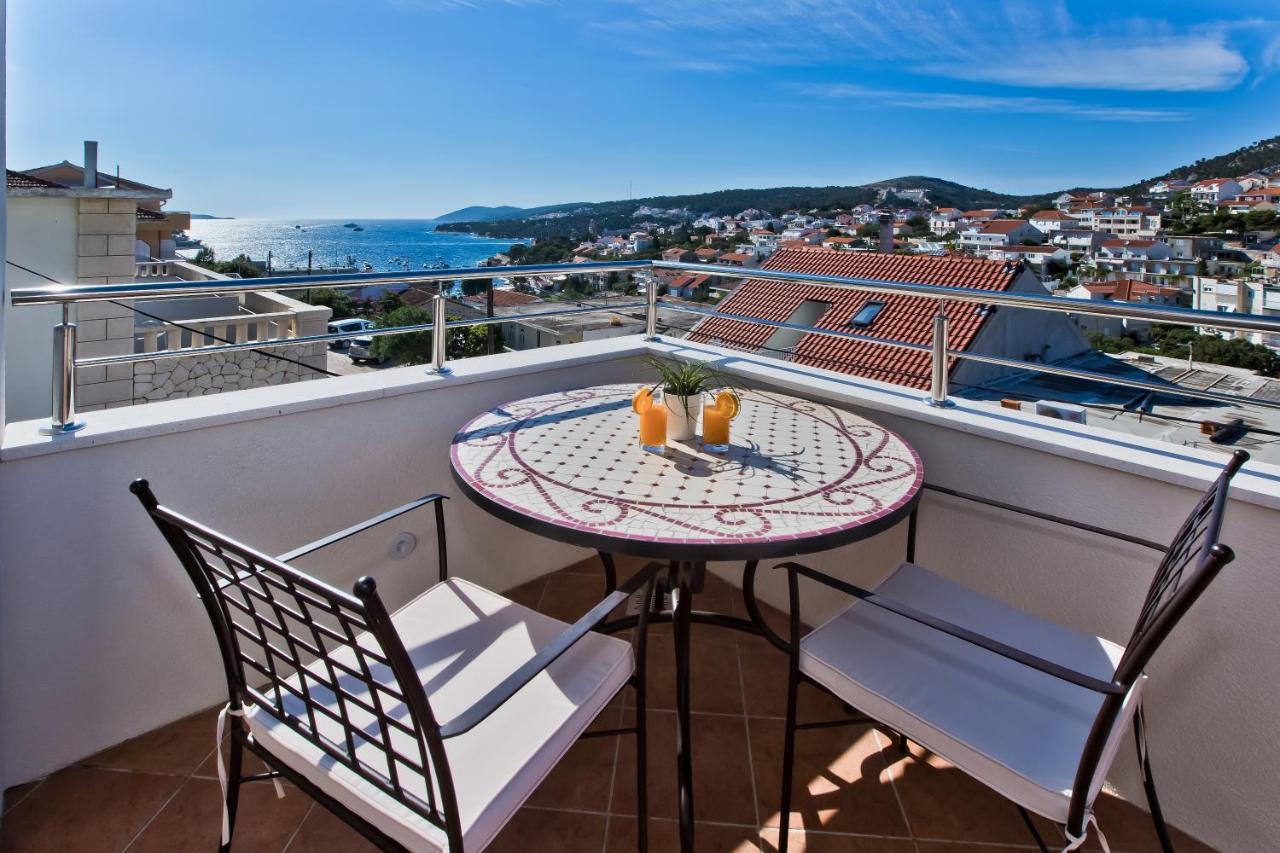 Apartments And Rooms Marija Hvar Town Exteriér fotografie